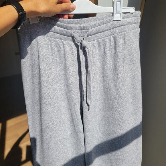 ARITZIA HomeStretch™ Rib Pant Heather Chrome Small - Picture 10 of 14